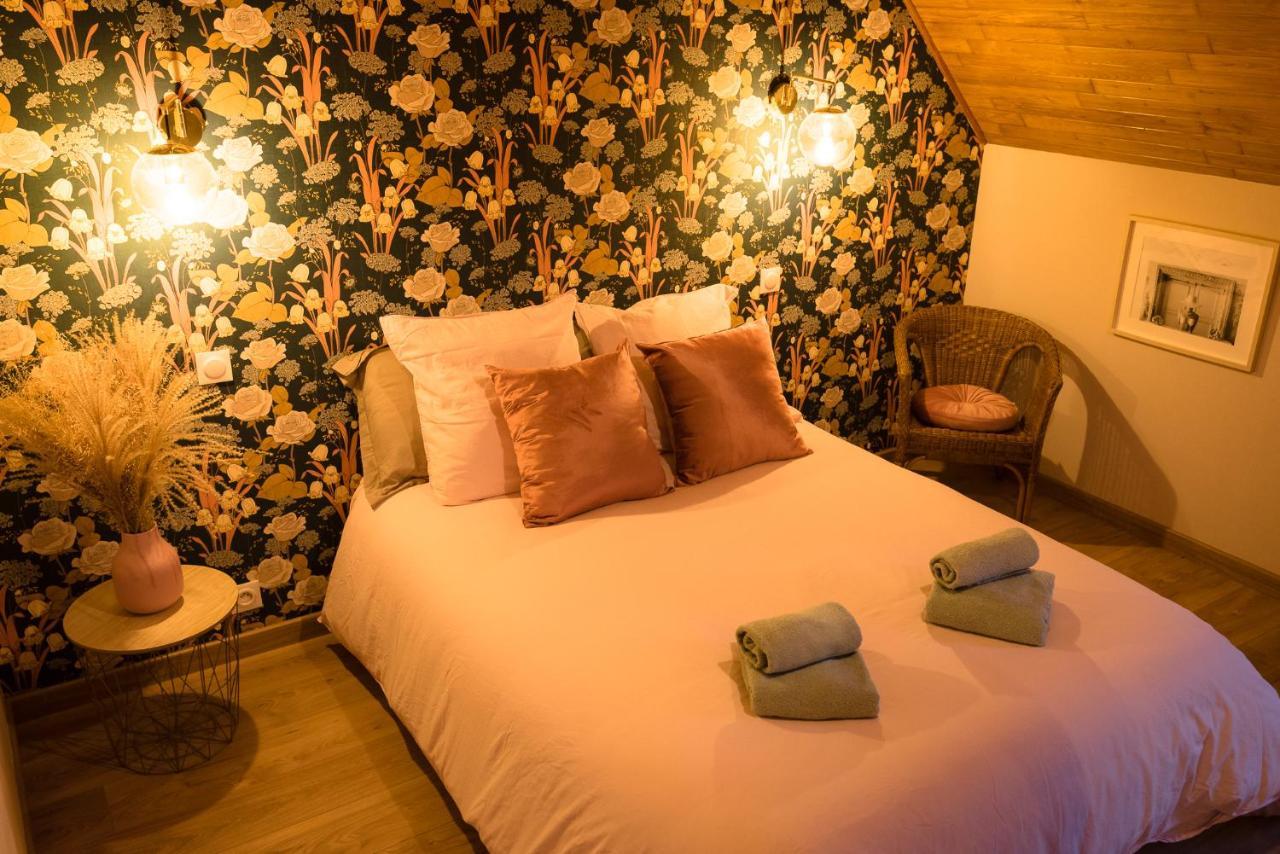 Gite De Charme Avec Spa, Baie Du Mont St Michel Sougeal Luaran gambar